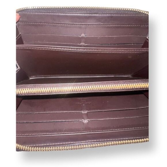 Louis Vuitton Vernis Zippy Wallet Rouge Fauviste - Picture 7 of 15